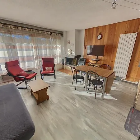 3 Pieces 6/8 Pers Proche Centre Carroz Apartment *